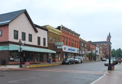 Street in Quincy, IL, our base for Loraine deliveries